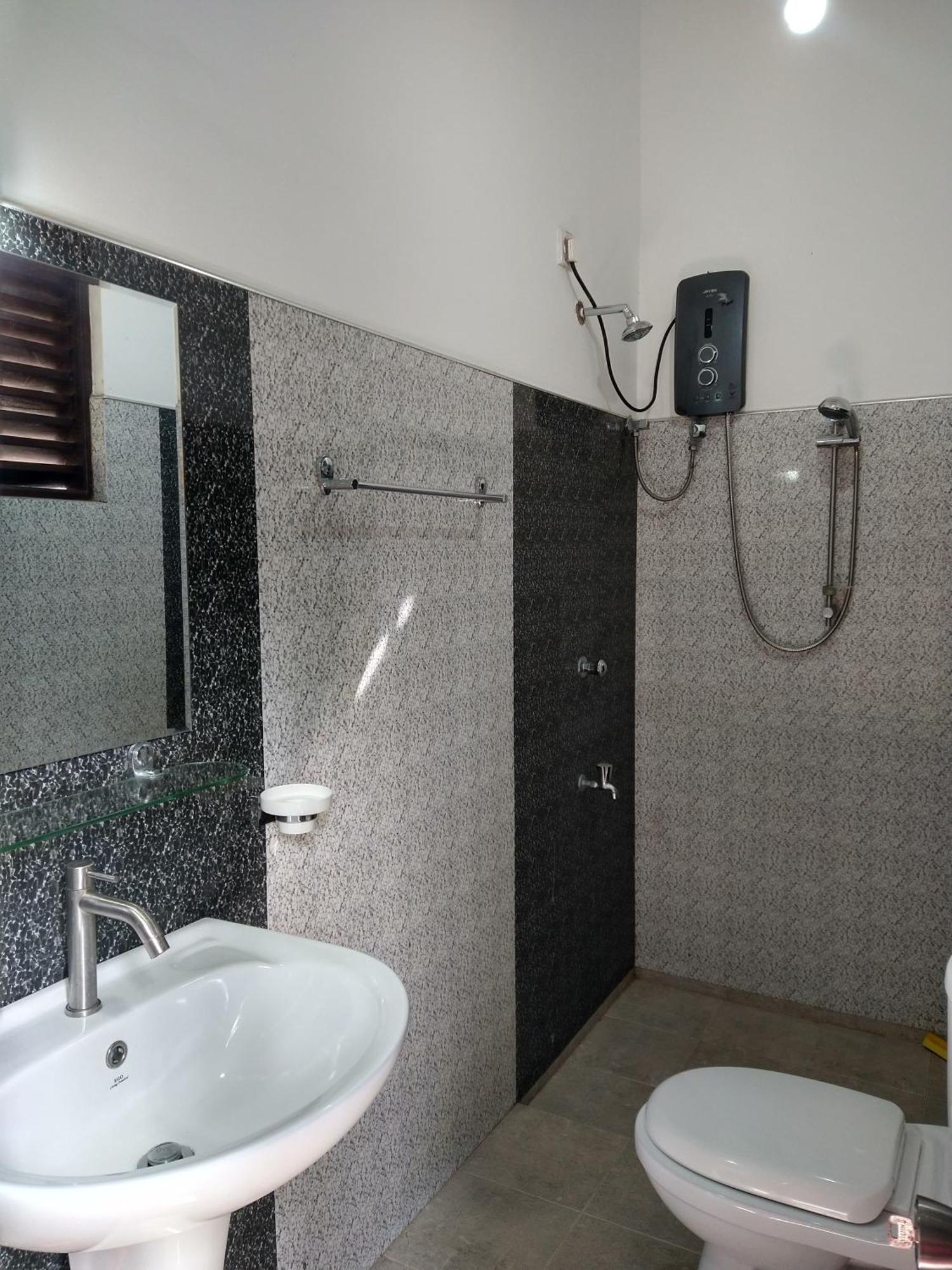 All View Resort Тангалла Экстерьер фото